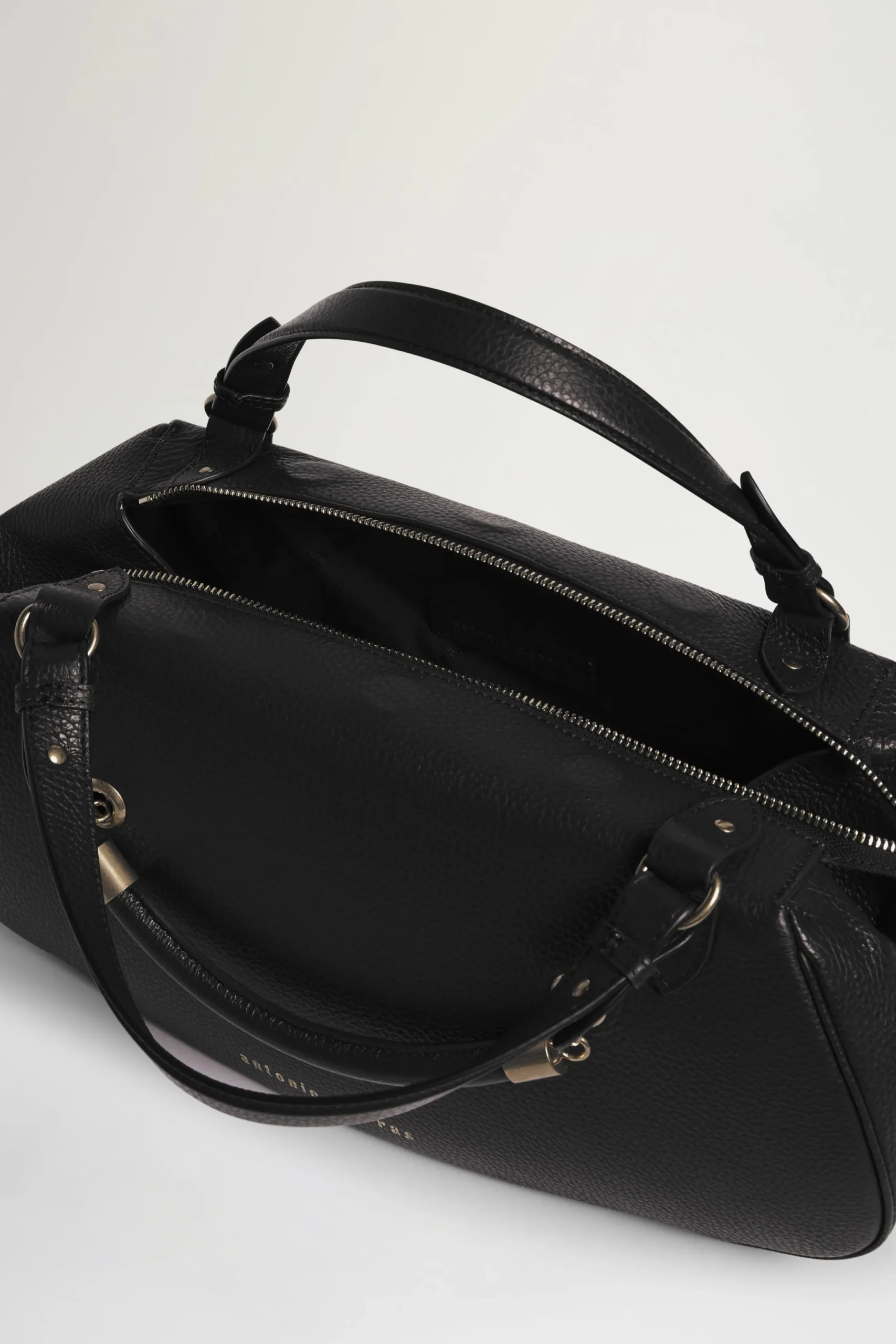 Sale Antonio Marras Borsa Antine Nera