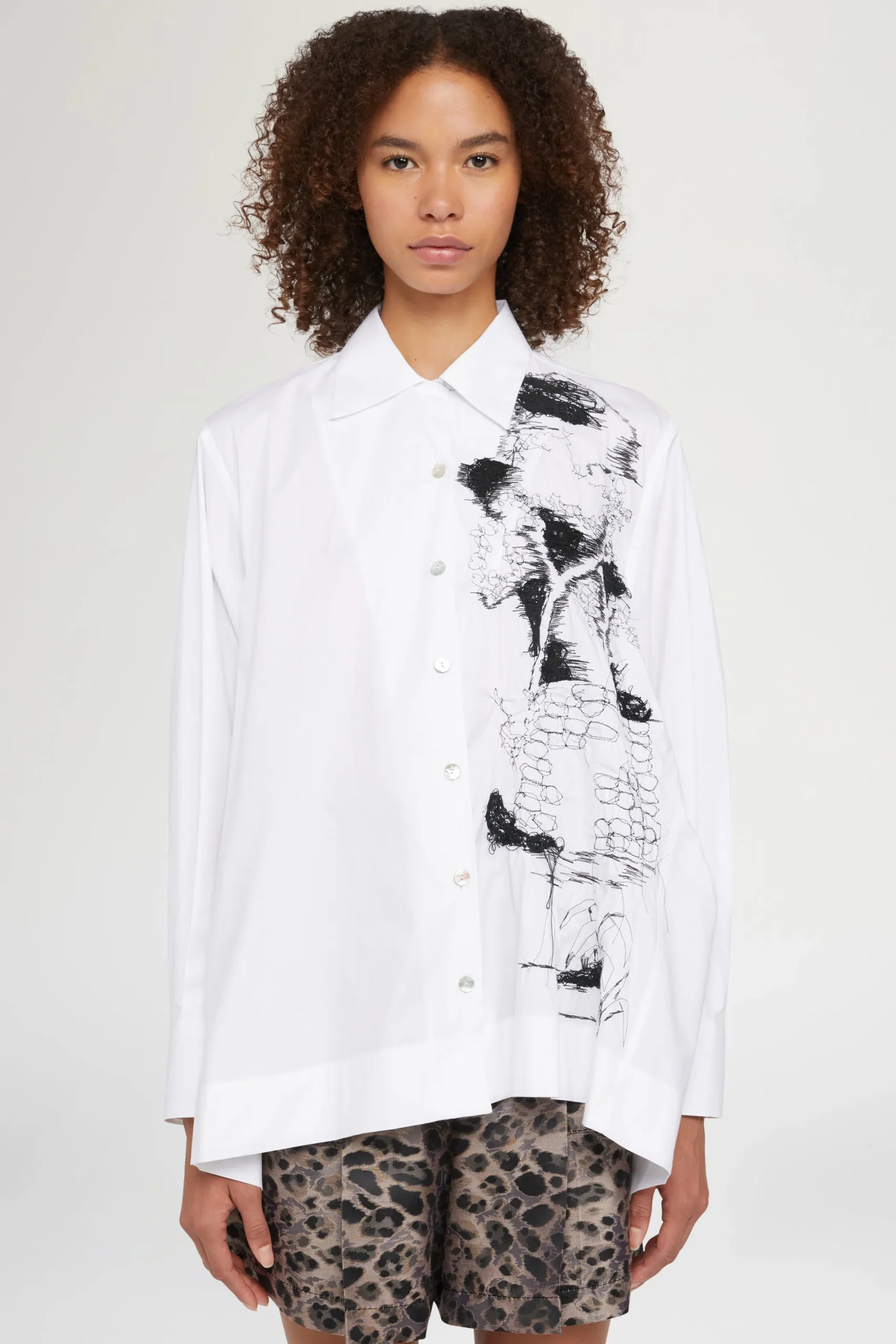 Hot Antonio Marras Camicia Bianca Ricami Neri