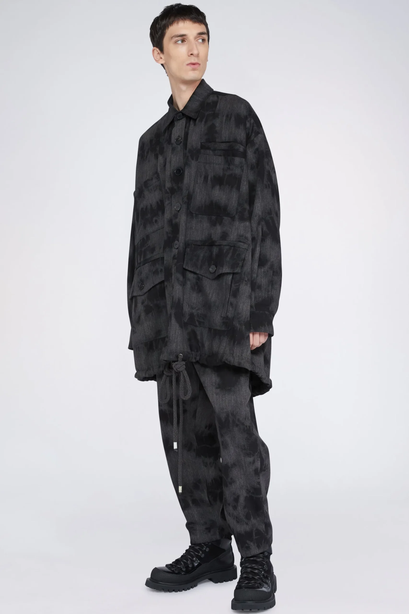 Online Antonio Marras Dargo