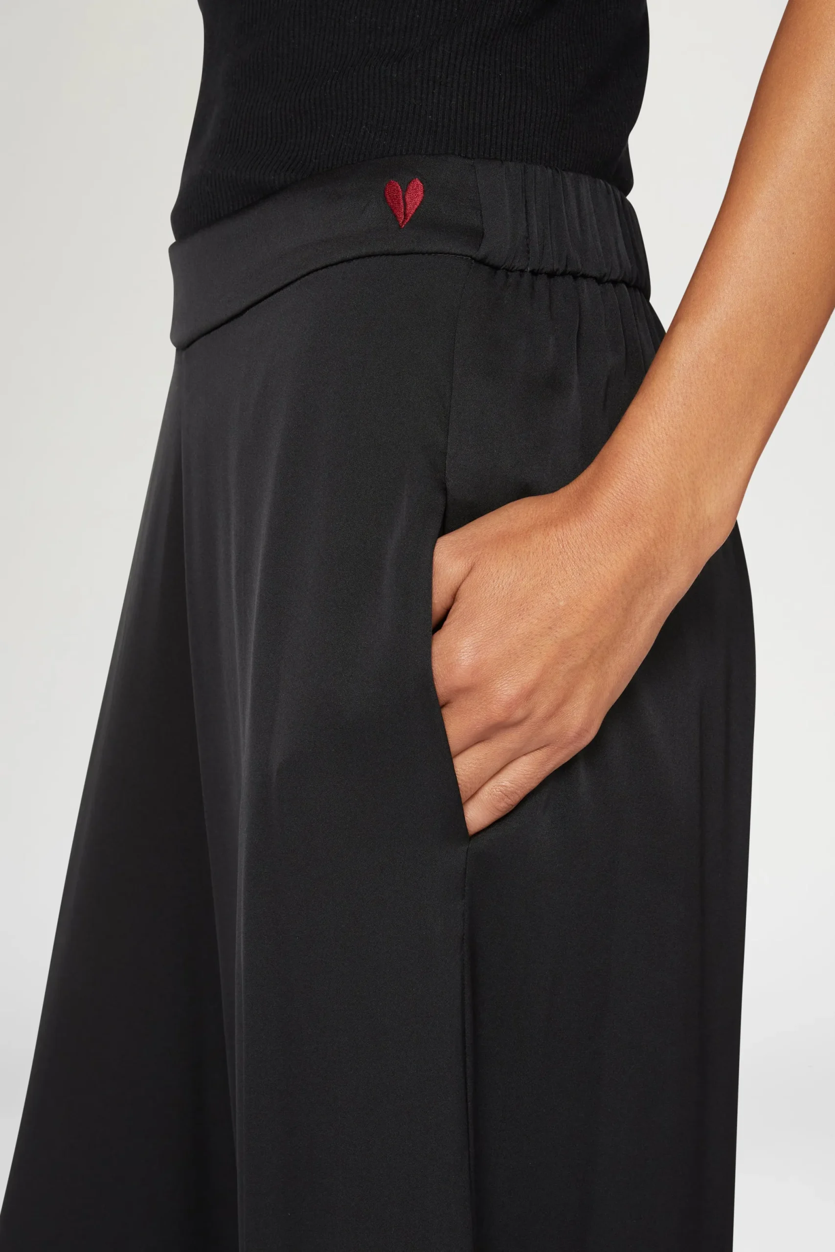 Sale Antonio Marras Pantaloni Larghi Neri